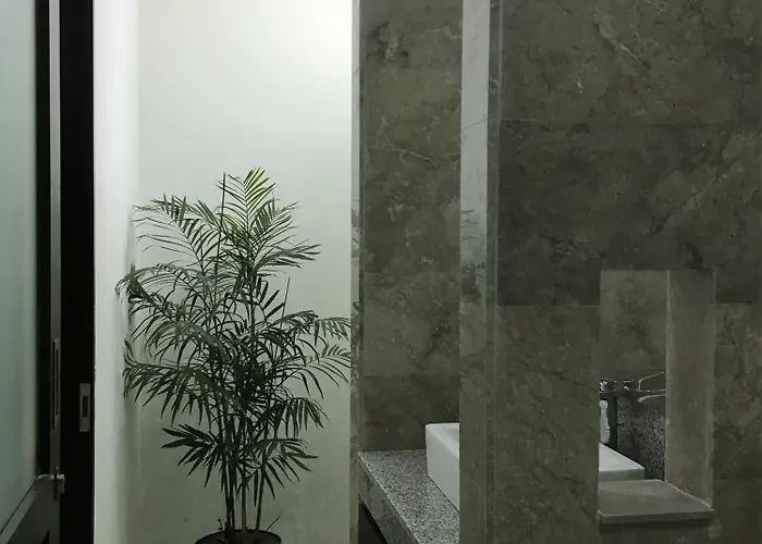 Indah Guest house Seminyak (Bali)