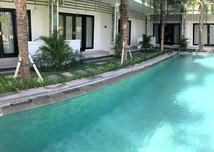 Indah 3* Seminyak (Bali)