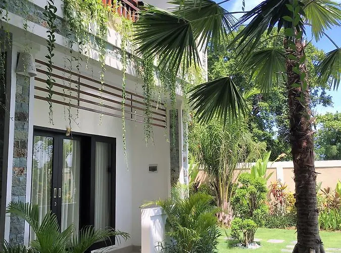 Indah 3* Seminyak (Bali)