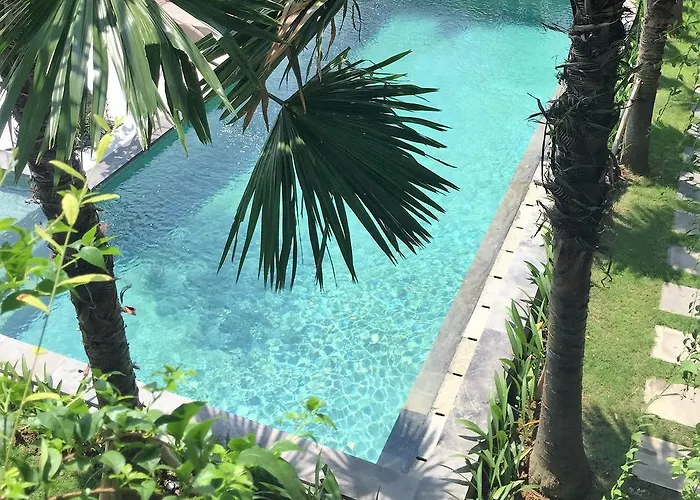 Indah 3* Seminyak (Bali)