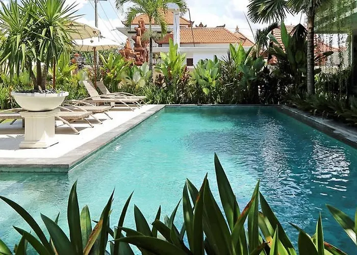 Indah 3* Seminyak (Bali)