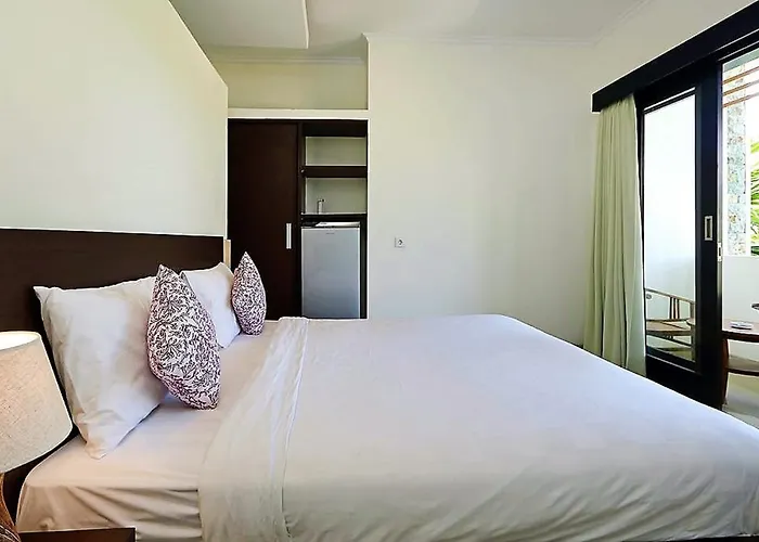 Indah 3* Seminyak (Bali)