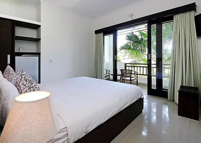 Guest house Indah 3*